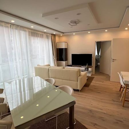 Lovely Home Suite In Нюрнберг Екстер'єр фото